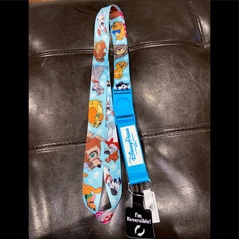NWT Disney Parks Pets Lanyard/Badge Holder